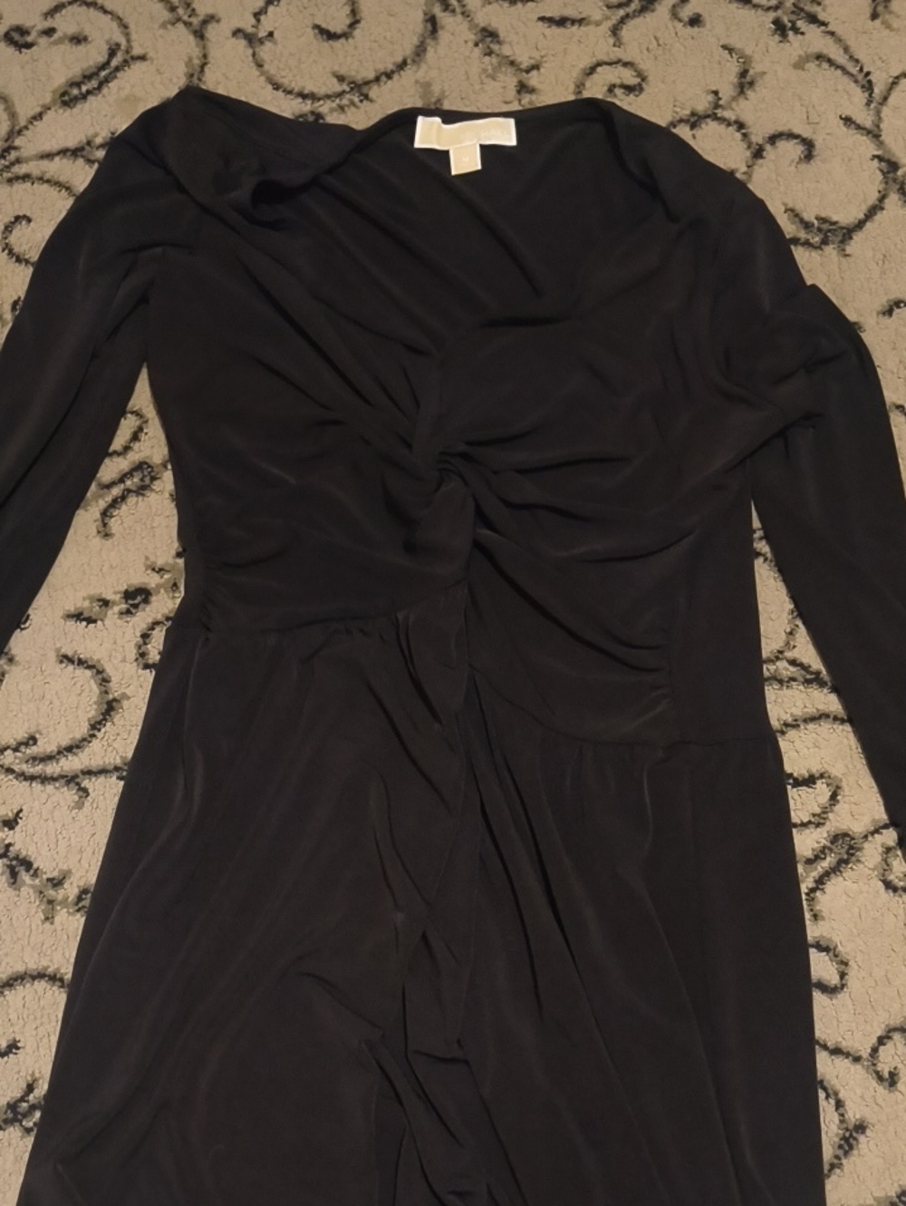 Michael kors long sleeve stretchy dress slight pulling front left  see photos